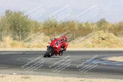 media/Dec-05-2024-Racers Edge (Thu) [[e102e0690b]]/3-B Group/Session 4 Turn 2/
